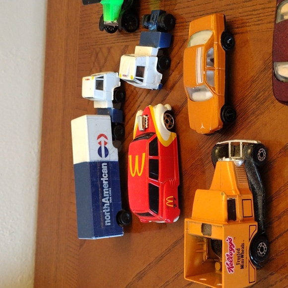 Matchbook and Hot Wheels Vehicles - Picture 2 of 5
